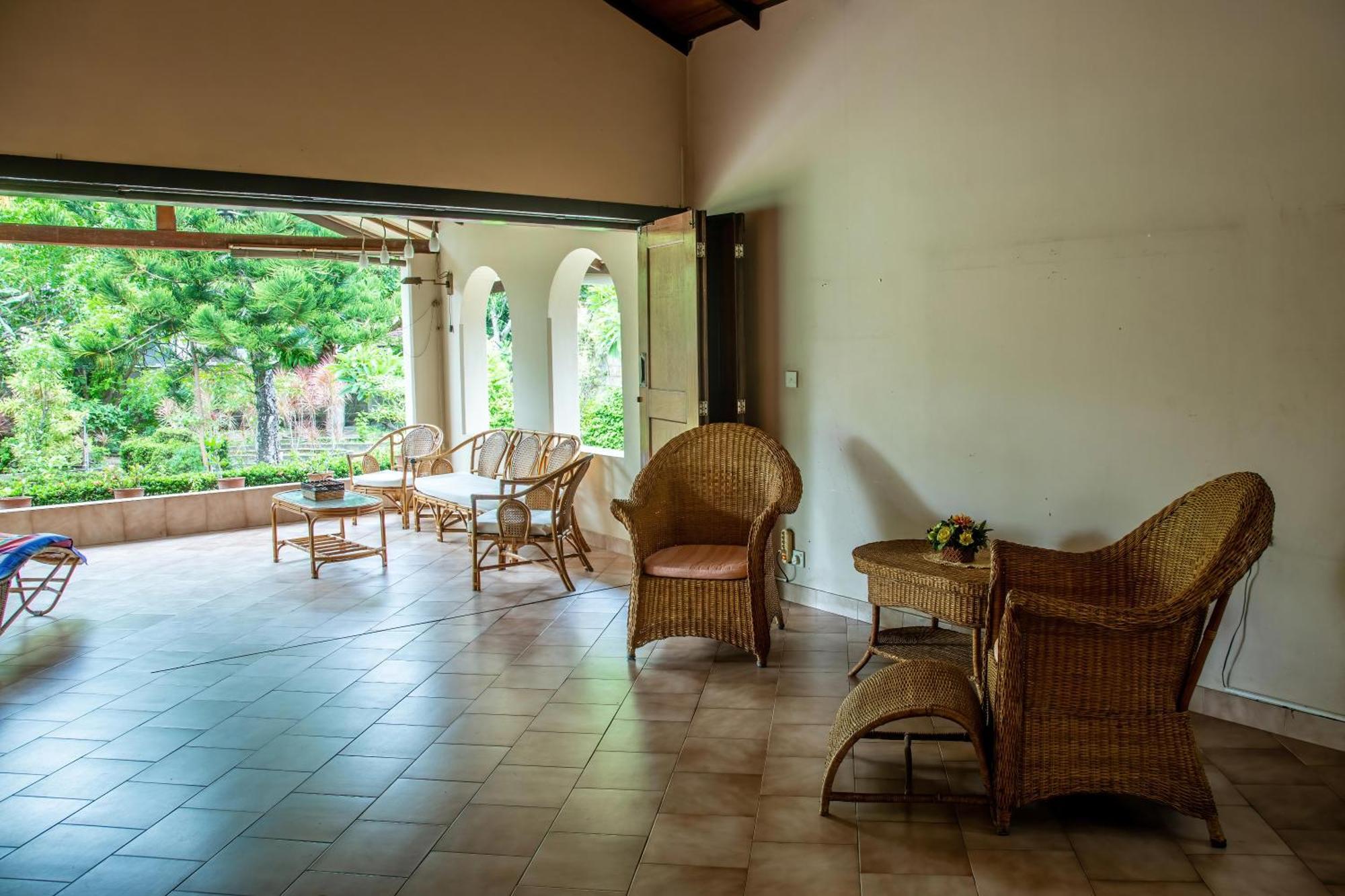 Fuchs Villas ネゴンボ エクステリア 写真