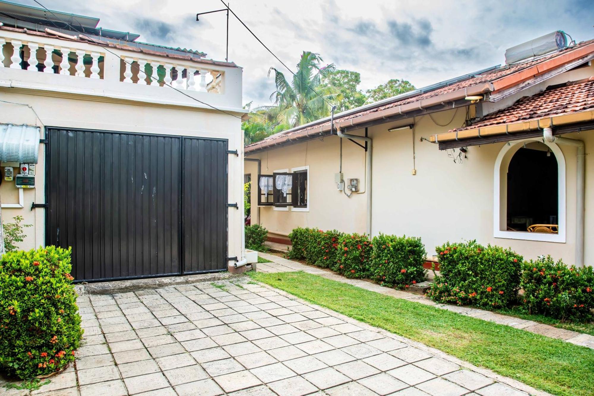 Fuchs Villas ネゴンボ エクステリア 写真